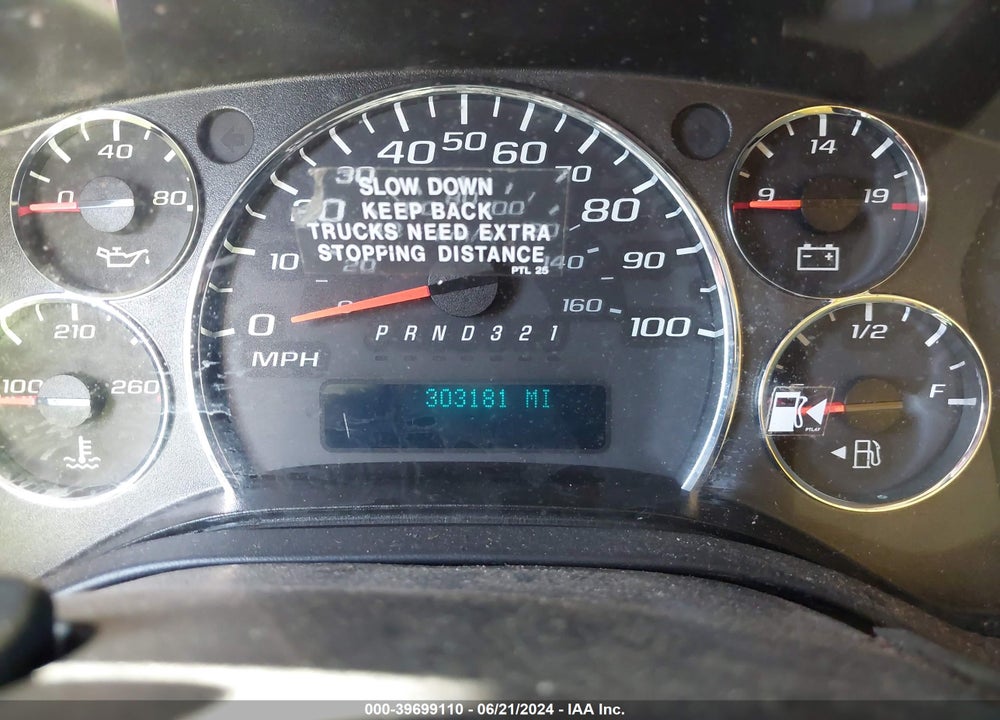 2008 GMC SAVANA CUTAWAY WORK VAN VIN: 1GDJG31K381906050