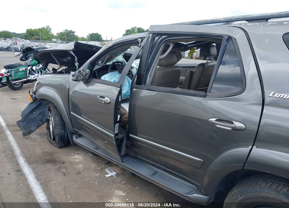 2004 TOYOTA SEQUOIA LIMITED V8 VIN: 5TDZT38A94S233634