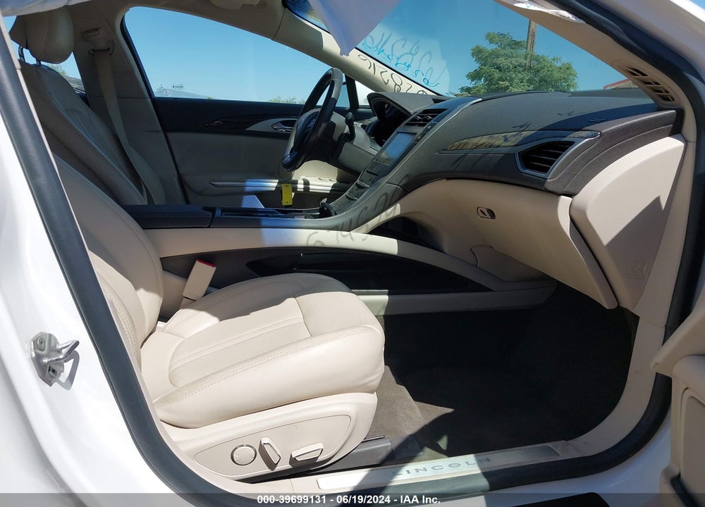 2016 LINCOLN MKZ HYBRID VIN: 3LN6L2LU3GR628216