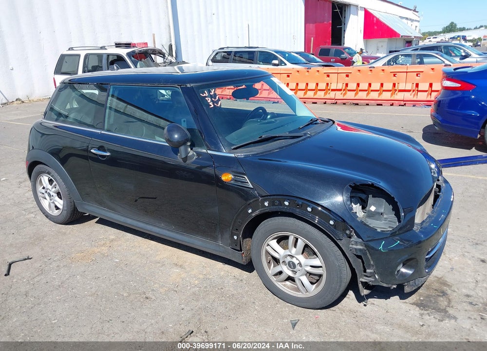 2012 MINI COOPER VIN: WMWSU3C59CT368800