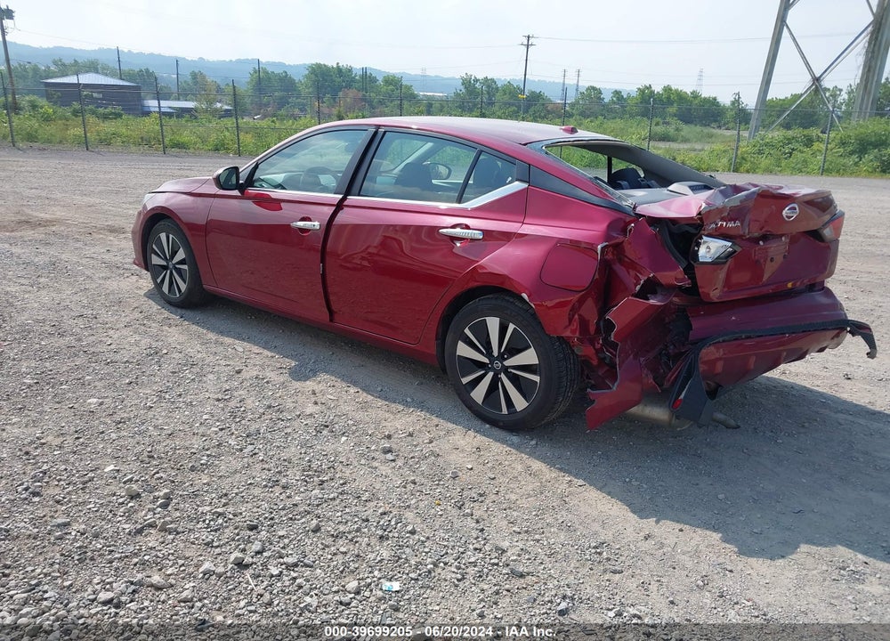 2021 NISSAN ALTIMA SV FWD VIN: 1N4BL4DVXMN418562