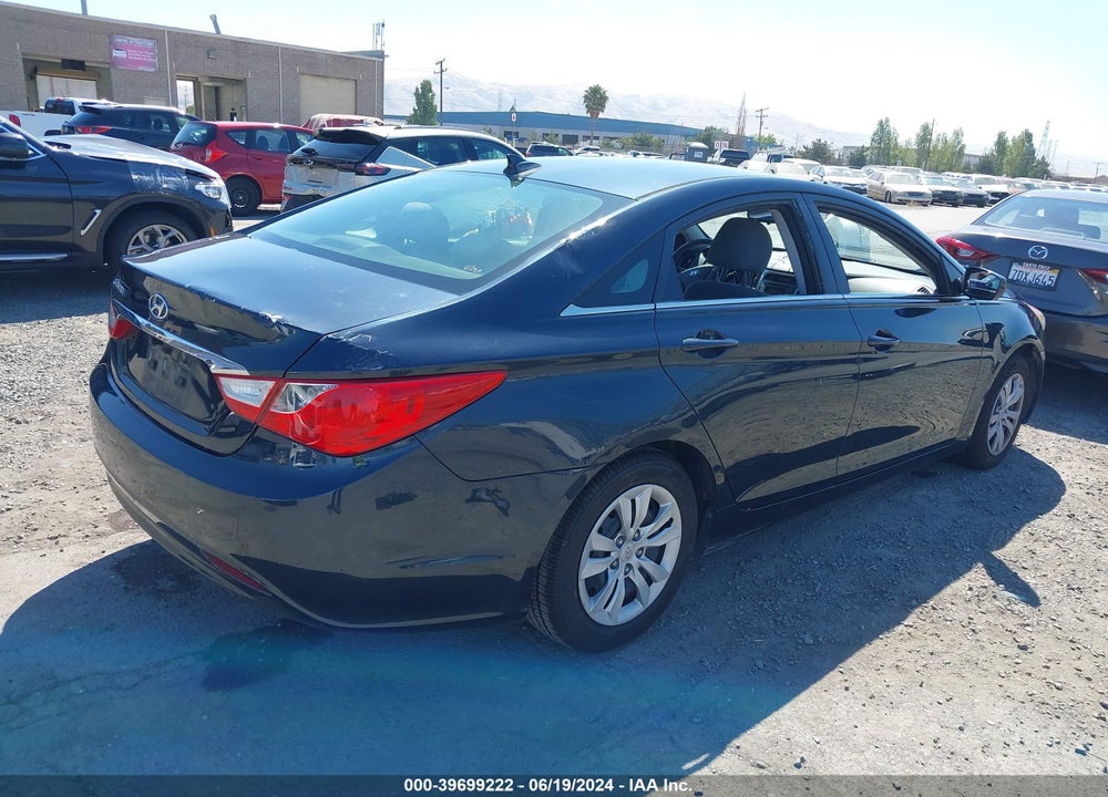 2012 HYUNDAI SONATA GLS VIN: 5NPEB4ACXCH358102