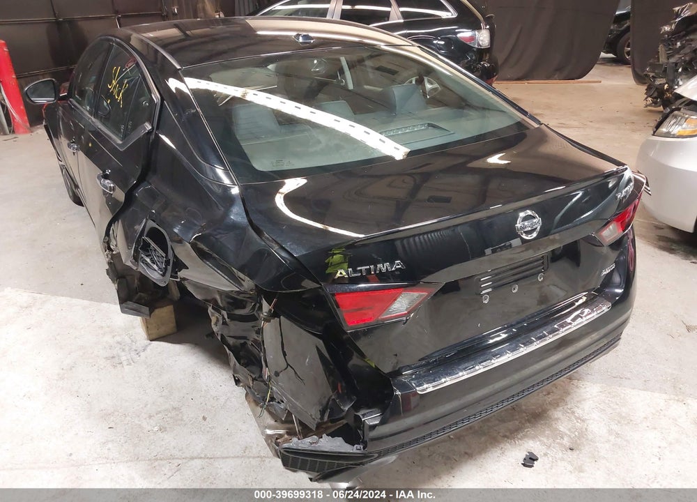 2020 NISSAN ALTIMA PLATINUM INTELLIGENT AWD VIN: 1N4BL4FW5LC142131