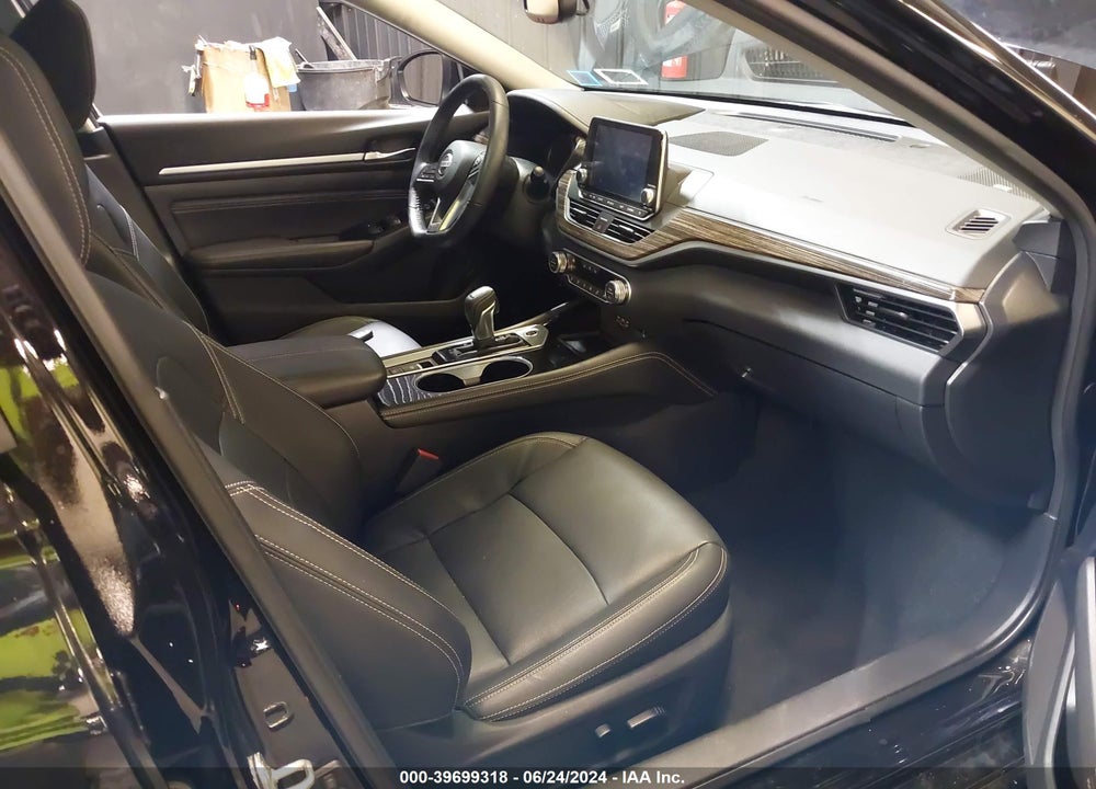 2020 NISSAN ALTIMA PLATINUM INTELLIGENT AWD VIN: 1N4BL4FW5LC142131