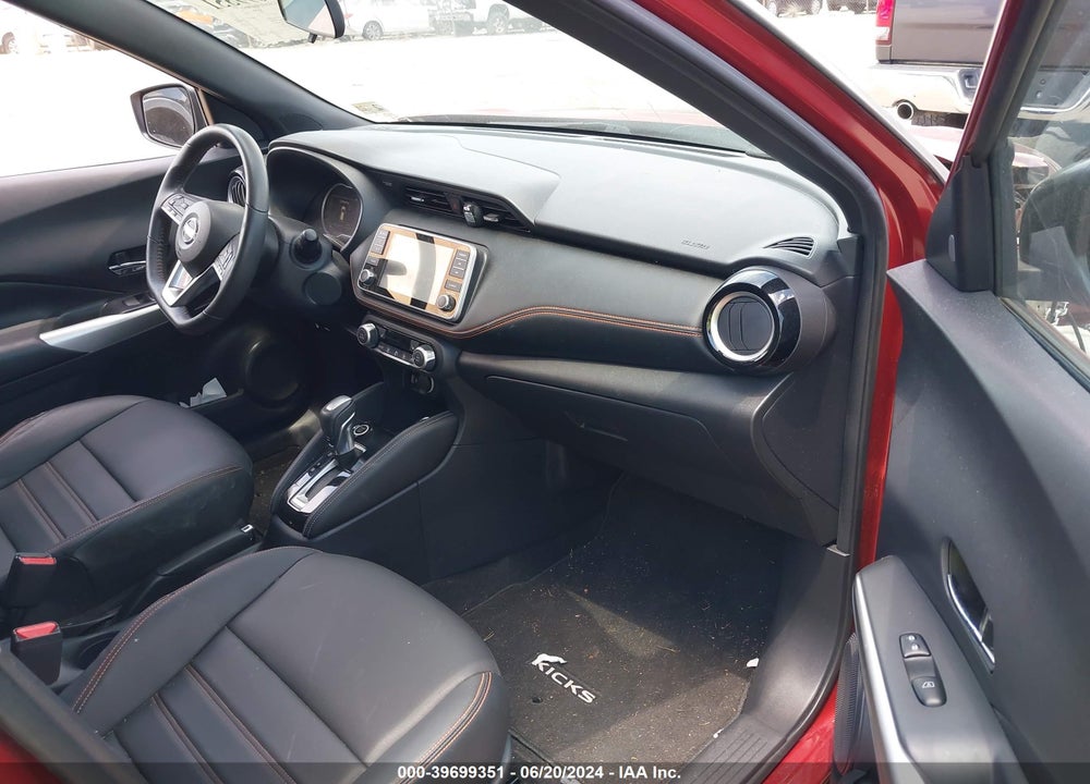 2019 NISSAN KICKS SR VIN: 3N1CP5CU0KL505260