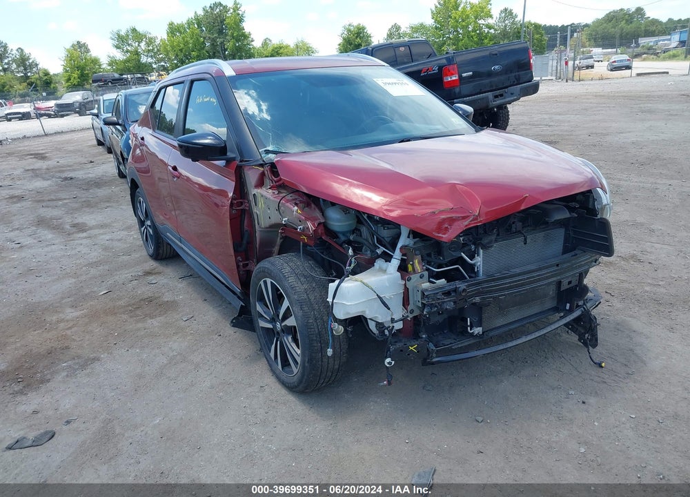 2019 NISSAN KICKS SR VIN: 3N1CP5CU0KL505260