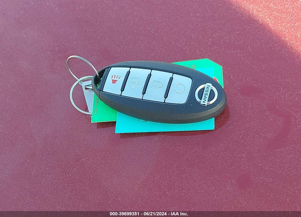 2019 NISSAN KICKS SR VIN: 3N1CP5CU0KL505260