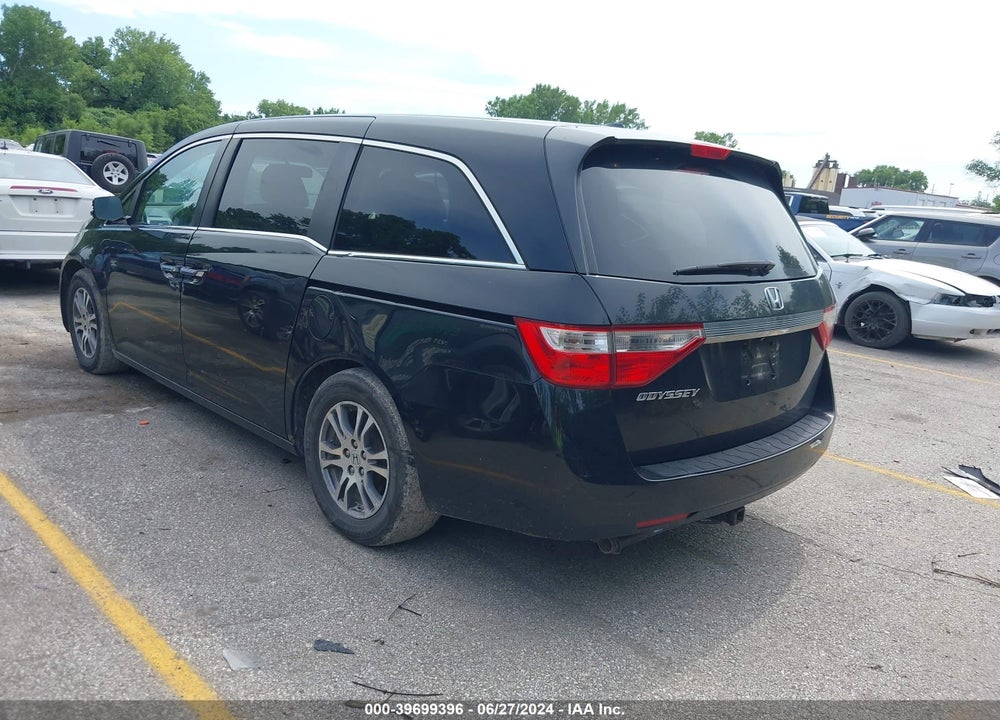 2013 HONDA ODYSSEY EX-L VIN: 5FNRL5H66DB057329