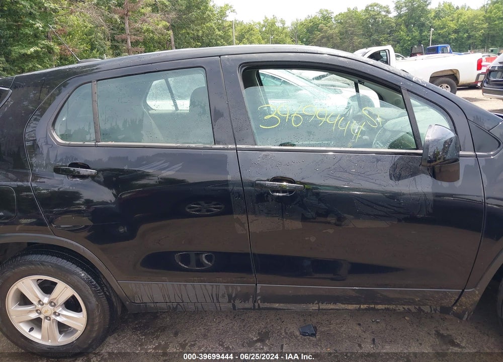 2021 CHEVROLET TRAX FWD LS VIN: KL7CJKSB7MB331508
