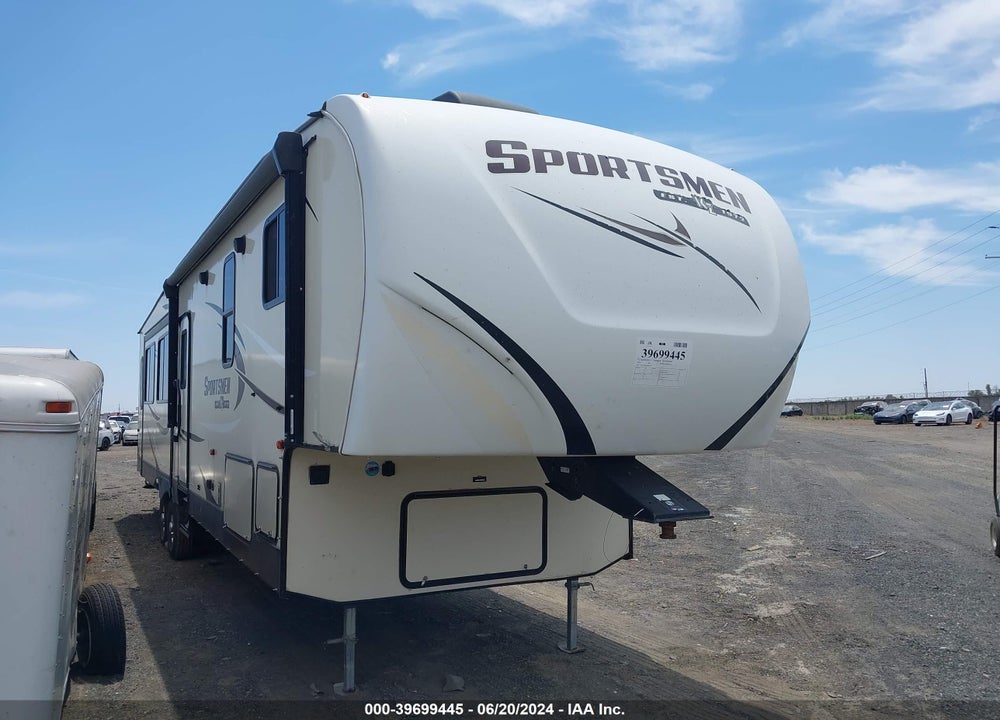 2018 KZ SPORTSMEN CL VIN: 4EZFS3429J5093170