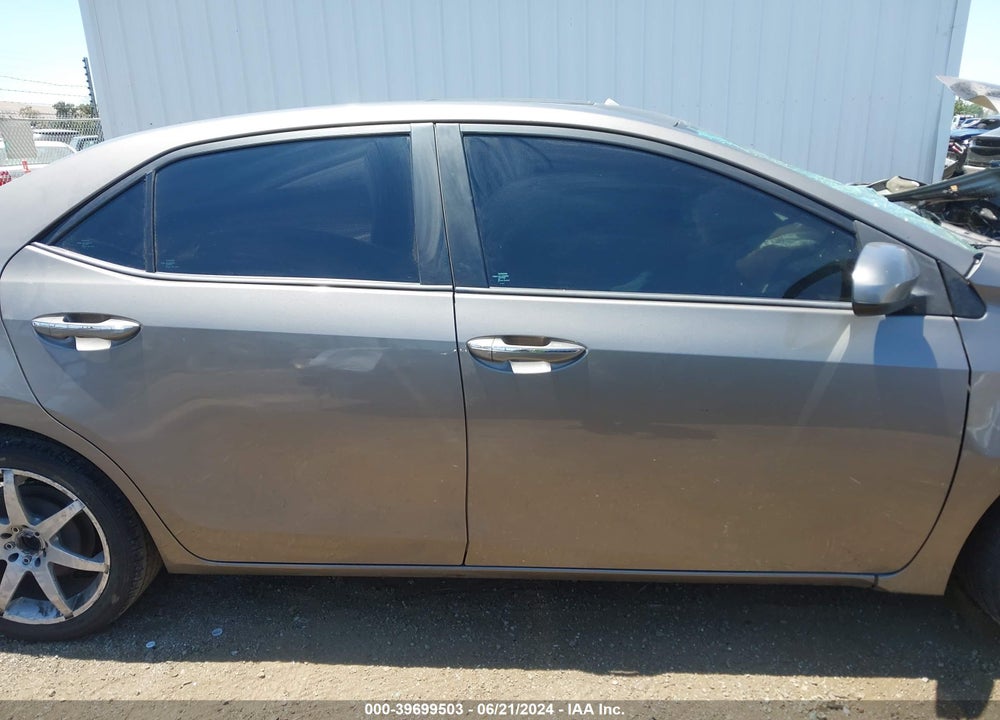 2017 TOYOTA COROLLA XLE VIN: 5YFBURHE0HP692764