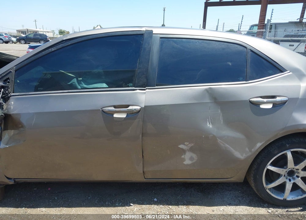2017 TOYOTA COROLLA XLE VIN: 5YFBURHE0HP692764