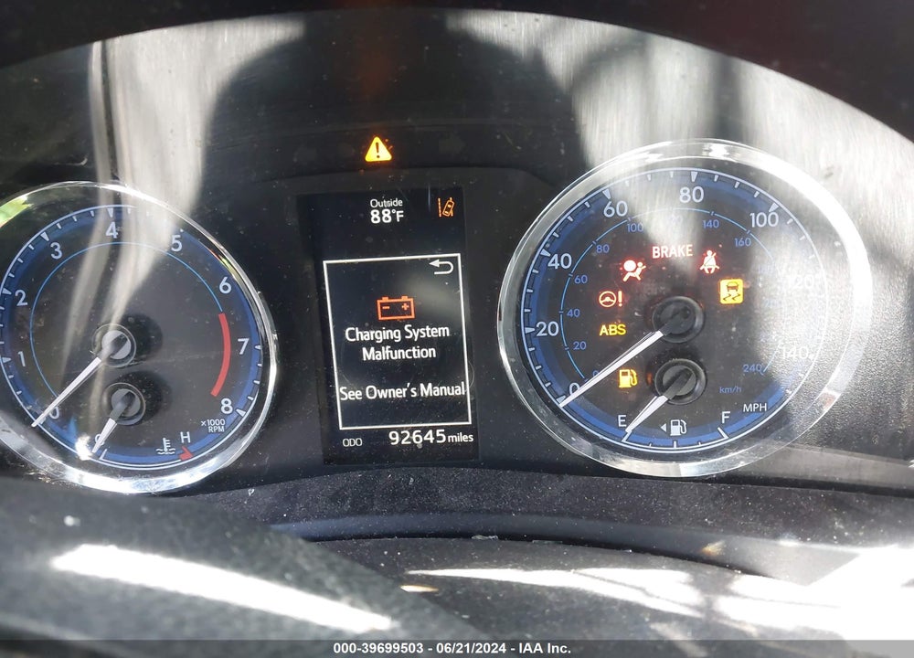 2017 TOYOTA COROLLA XLE VIN: 5YFBURHE0HP692764