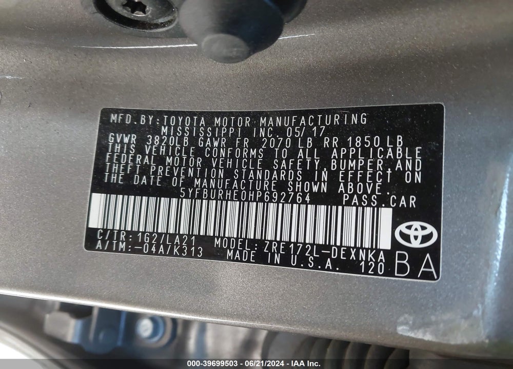 2017 TOYOTA COROLLA XLE VIN: 5YFBURHE0HP692764