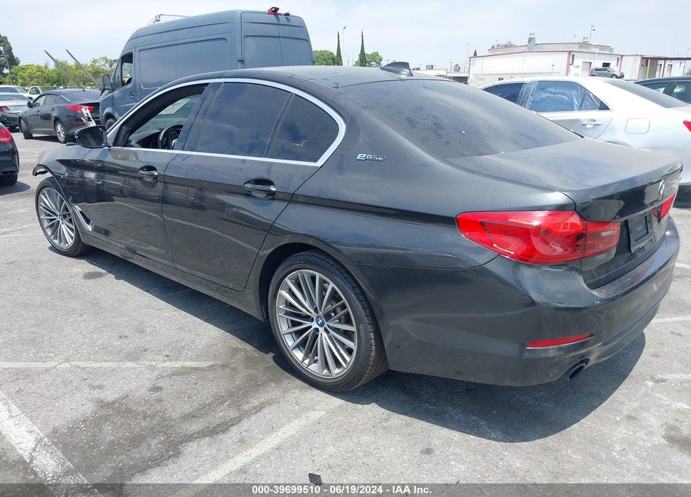 2019 BMW 530E IPERFORMANCE VIN: WBAJA9C53KB254884
