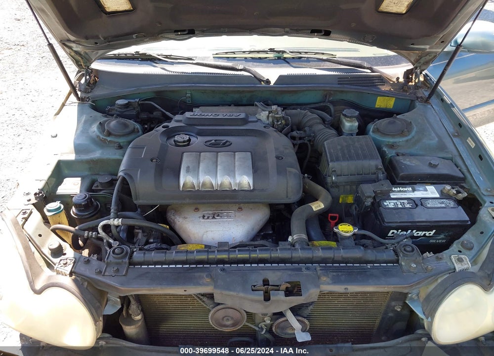 2004 HYUNDAI SONATA VIN: KMHWF25S84A082599