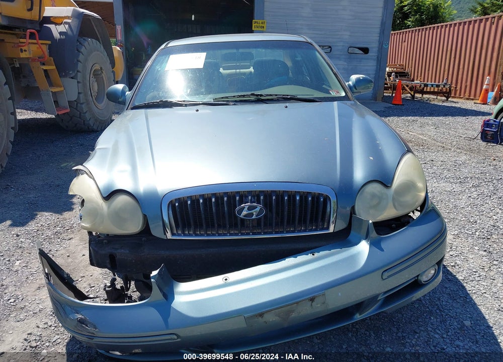 2004 HYUNDAI SONATA VIN: KMHWF25S84A082599
