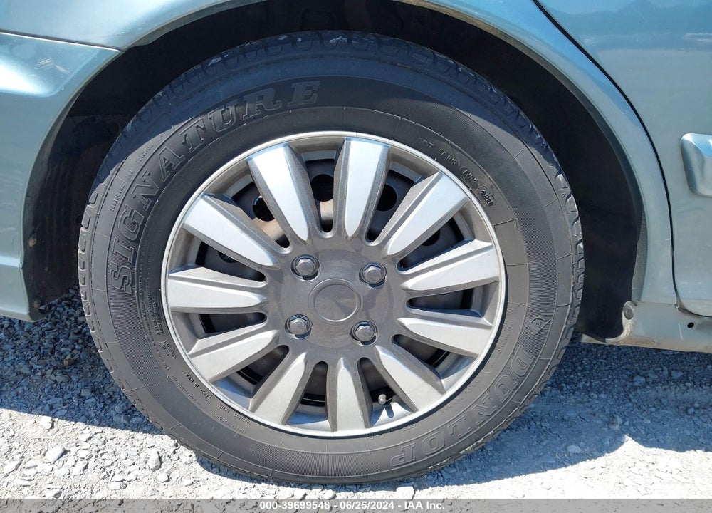 2004 HYUNDAI SONATA VIN: KMHWF25S84A082599