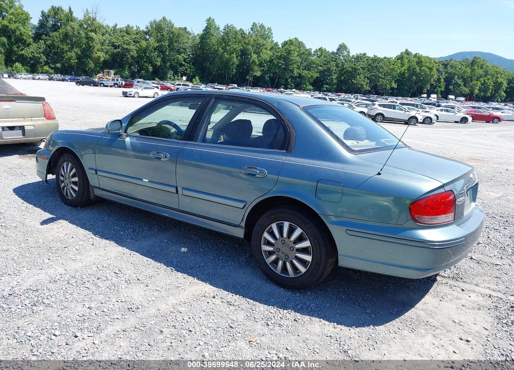 2004 HYUNDAI SONATA VIN: KMHWF25S84A082599