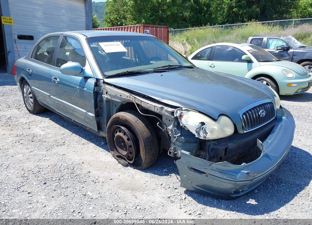 2004 HYUNDAI SONATA VIN: KMHWF25S84A082599