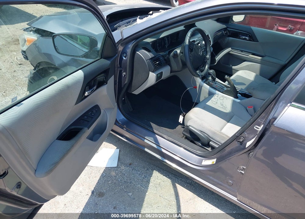 2017 HONDA ACCORD LX VIN: 1HGCR2F35HA244525