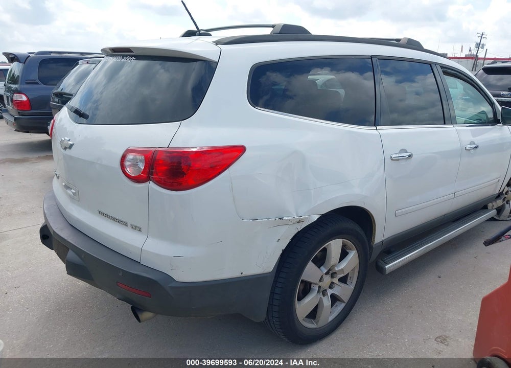 2009 CHEVROLET TRAVERSE LTZ VIN: 1GNER33D39S101778