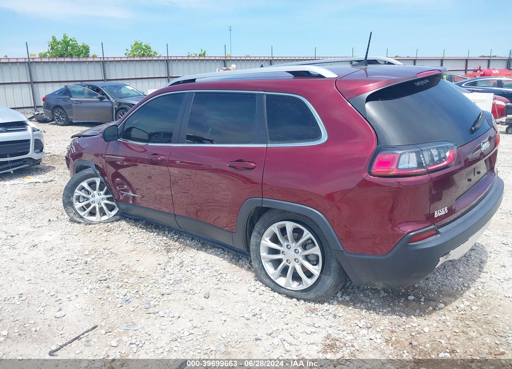 2019 JEEP CHEROKEE LATITUDE FWD VIN: 1C4PJLCB1KD428388