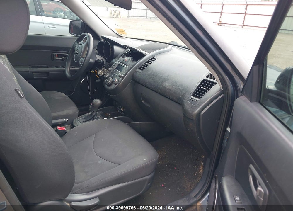 2011 KIA SOUL VIN: KNDJT2A26B7196463