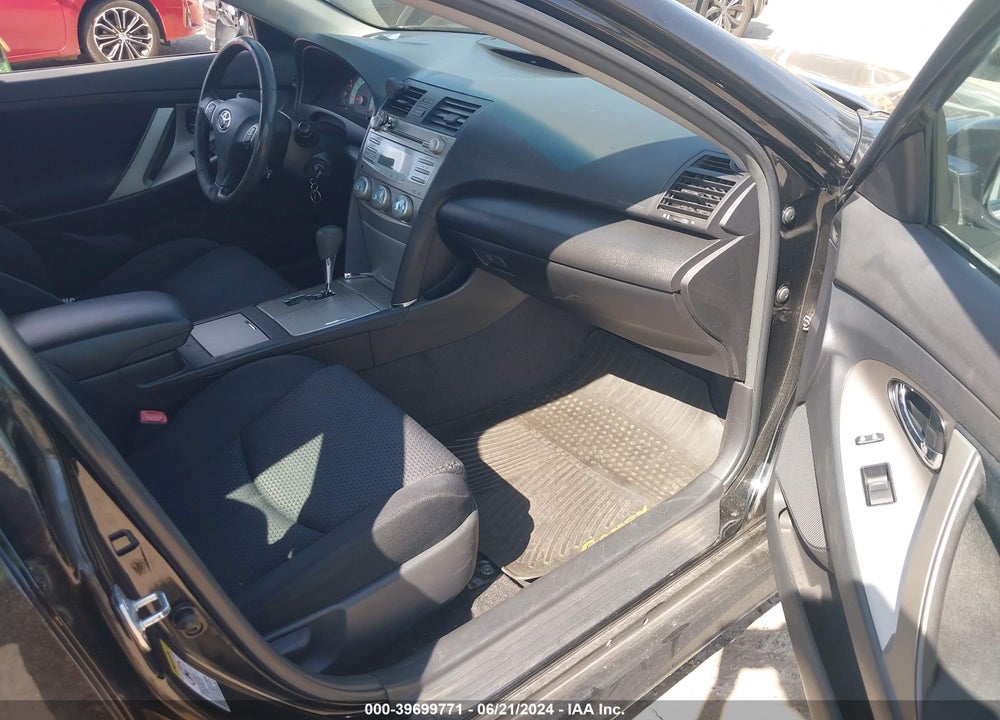 2009 TOYOTA CAMRY SE VIN: 4T1BE46K49U379211