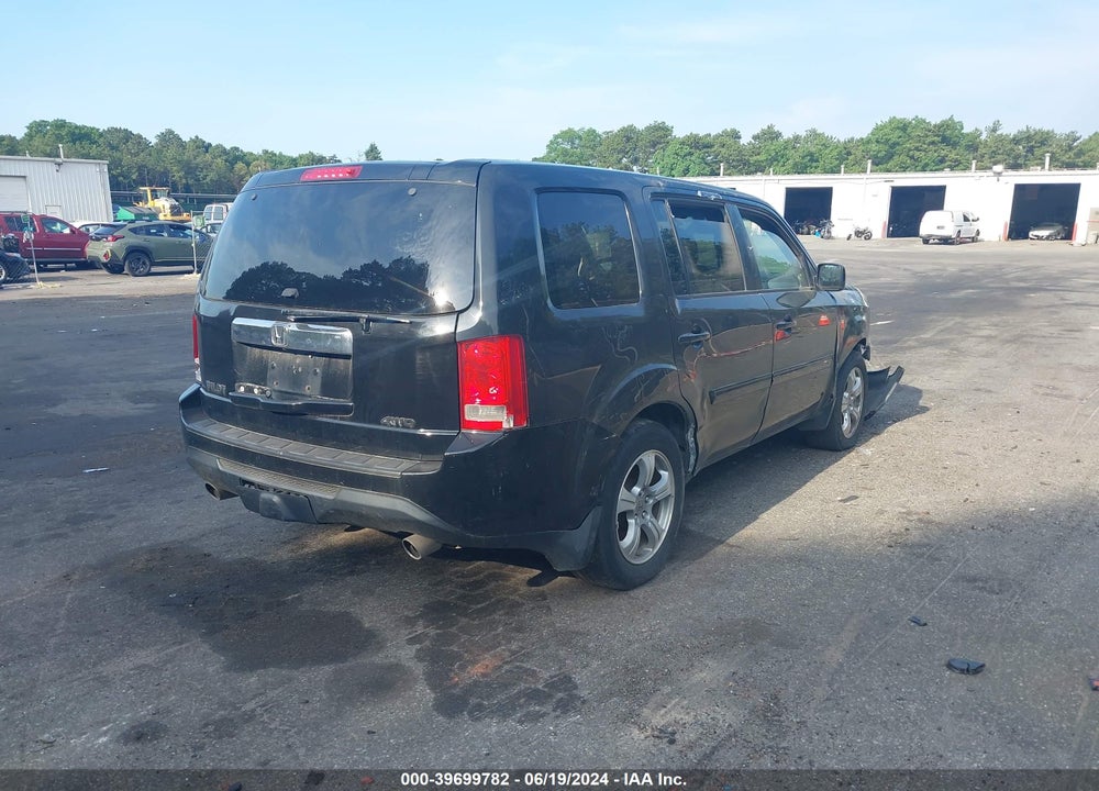 2015 HONDA PILOT EX VIN: 5FNYF4H4XFB069336