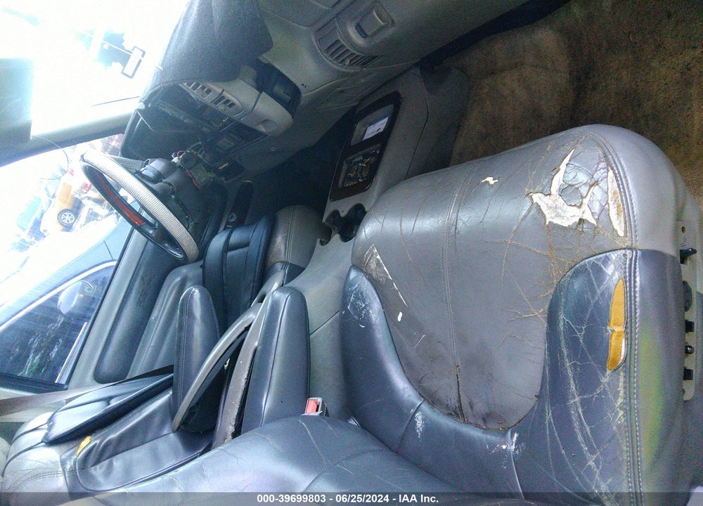 1999 GMC YUKON DENALI VIN: 1GKEK13R5XR900354