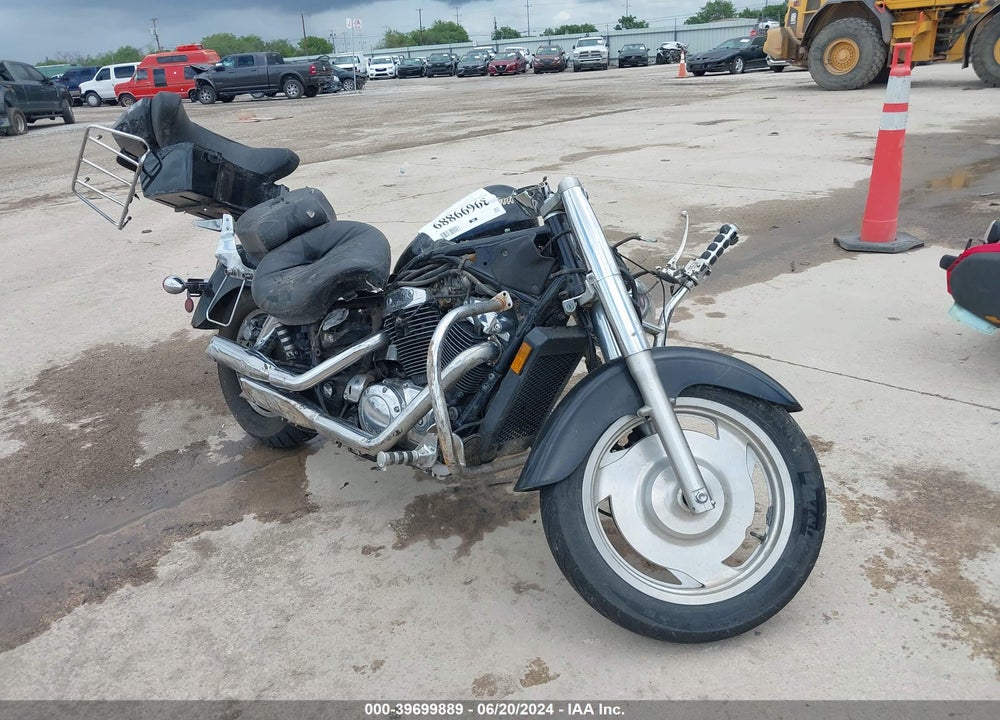 2002 HONDA VT1100 C2 VIN: 1HFSC43002A204450