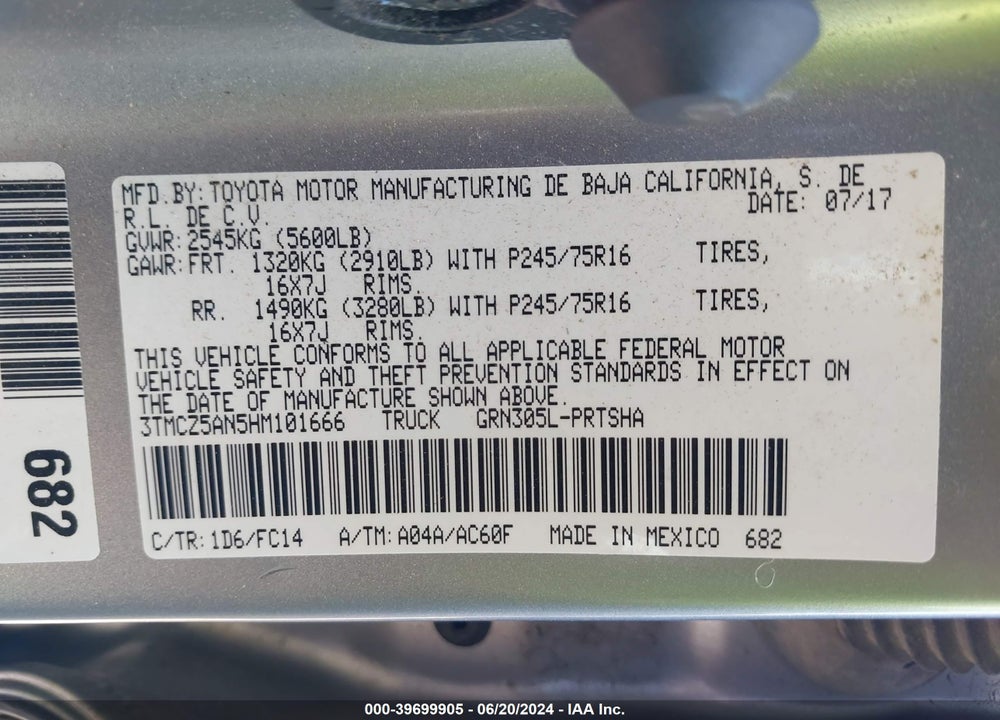 2017 TOYOTA TACOMA VIN: 3TMCZ5AN5HM101666