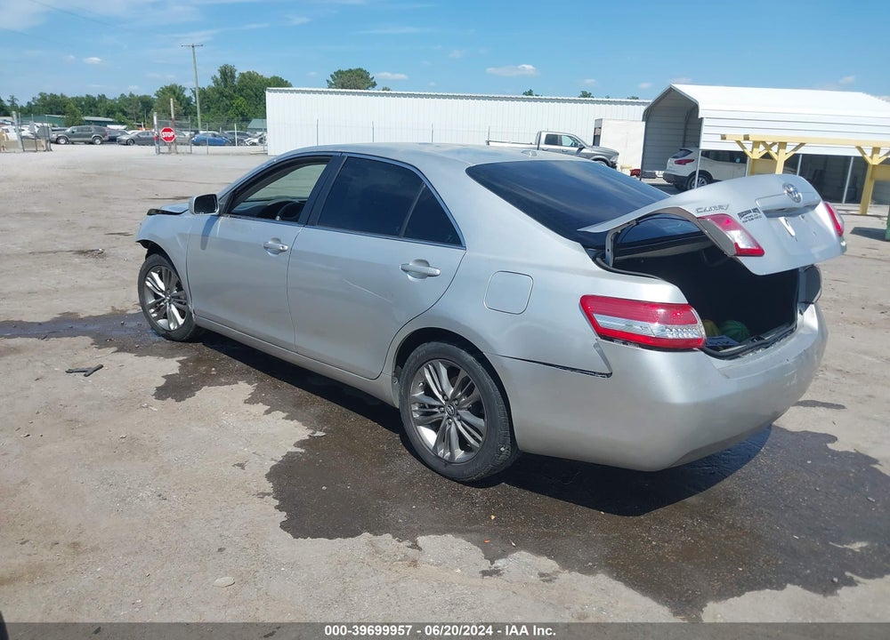 2011 TOYOTA CAMRY LE VIN: 4T1BF3EKXBU616153