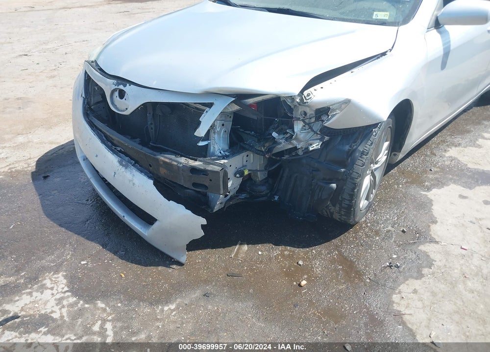 2011 TOYOTA CAMRY LE VIN: 4T1BF3EKXBU616153
