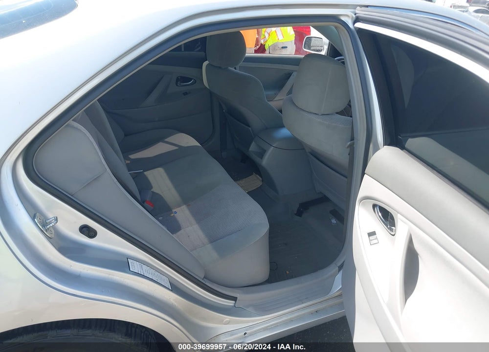2011 TOYOTA CAMRY LE VIN: 4T1BF3EKXBU616153