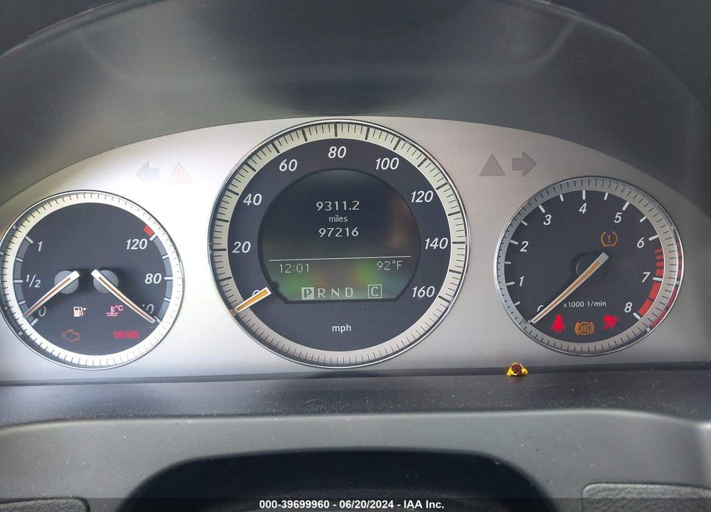 2008 MERCEDES-BENZ C 300 LUXURY/SPORT VIN: WDDGF54XX8R035949