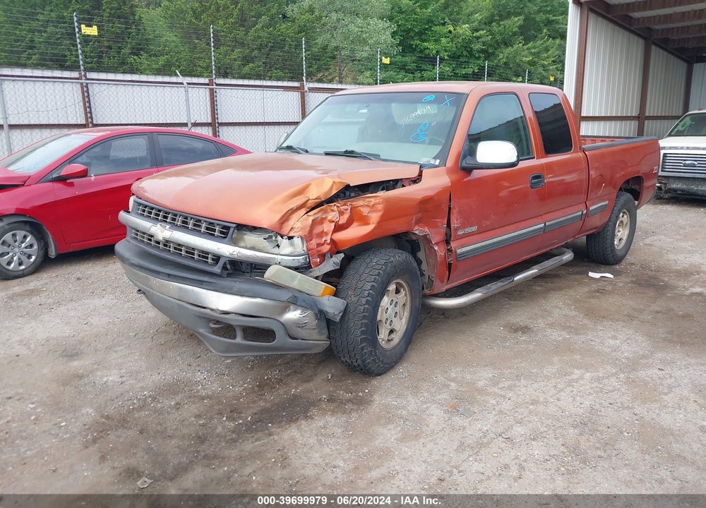 2001 CHEVROLET SILVERADO 1500 LS VIN: 2GCEK19T611329469