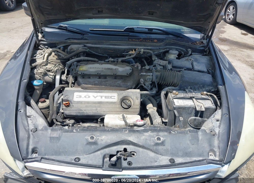2006 HONDA ACCORD 3.0 EX VIN: 1HGCM66556A018604