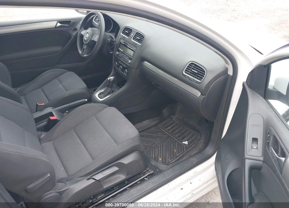 2011 VOLKSWAGEN GOLF 2.5L 2-DOOR VIN: WVWBA7AJ3BW288537