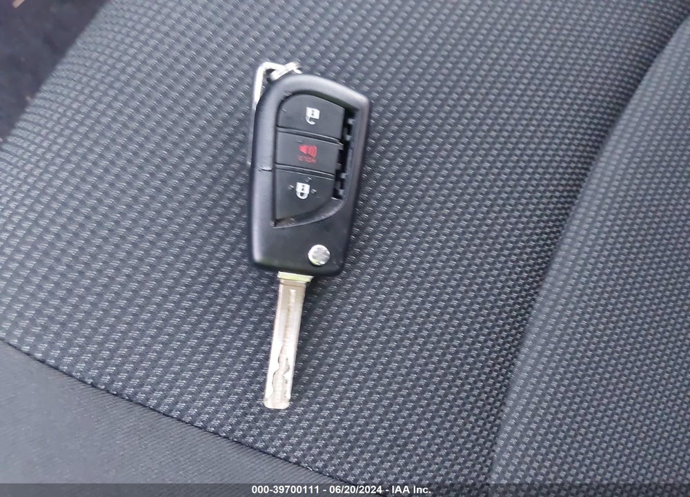 2023 TOYOTA RAV4 VIN: 2T3H1RFV5PW248063