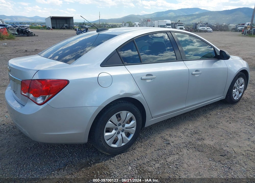 2015 CHEVROLET CRUZE LS AUTO VIN: 1G1PA5SG2F7292536