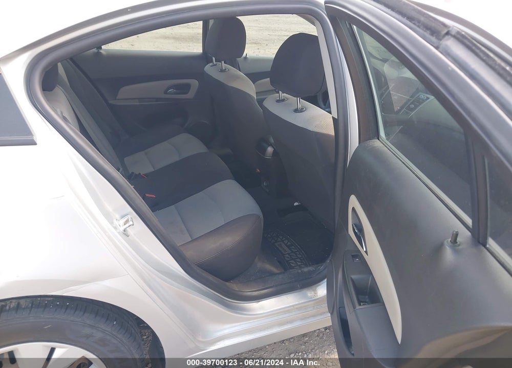 2015 CHEVROLET CRUZE LS AUTO VIN: 1G1PA5SG2F7292536