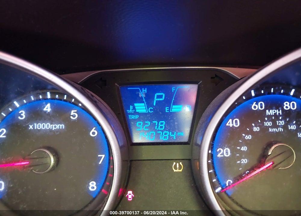 2011 HYUNDAI TUCSON GLS VIN: KM8JU3AC3BU200302