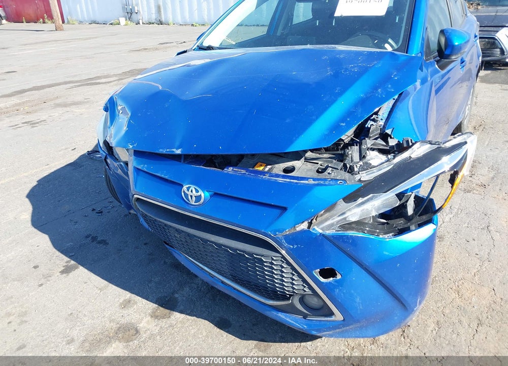 2019 TOYOTA YARIS LE VIN: 3MYDLBYVXKY515036
