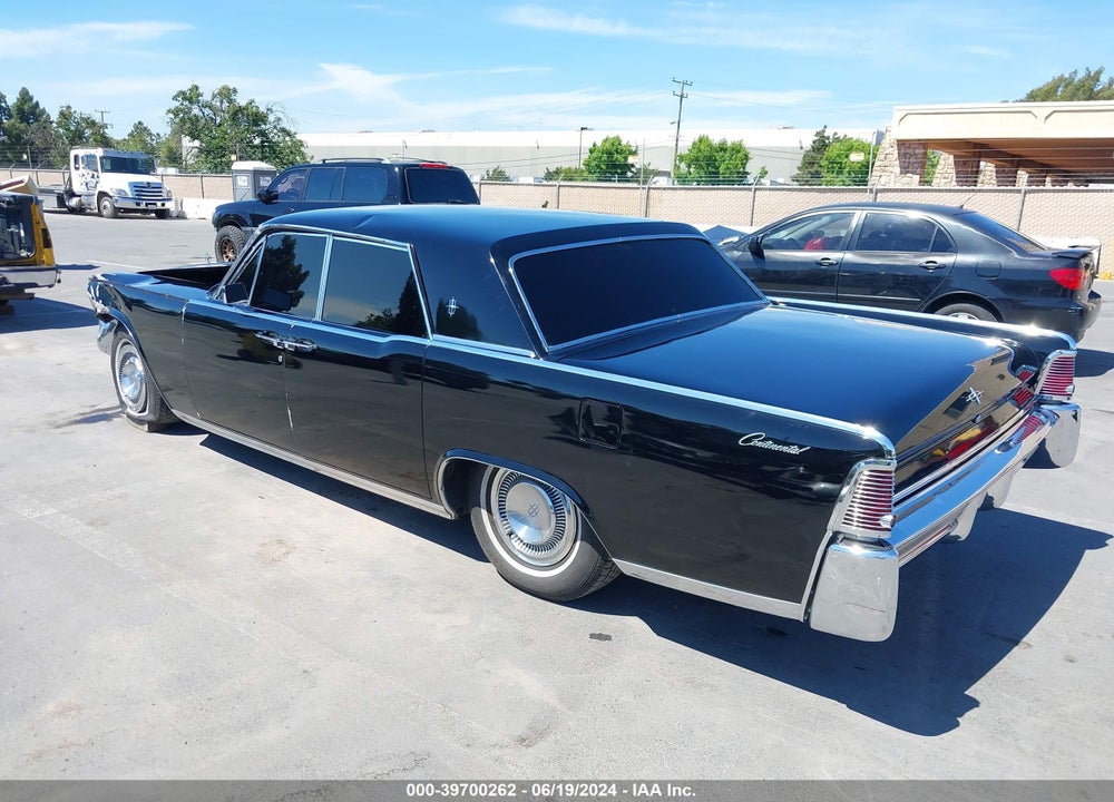1965 LINCOLN CONTINENTA VIN: 5Y82N416570