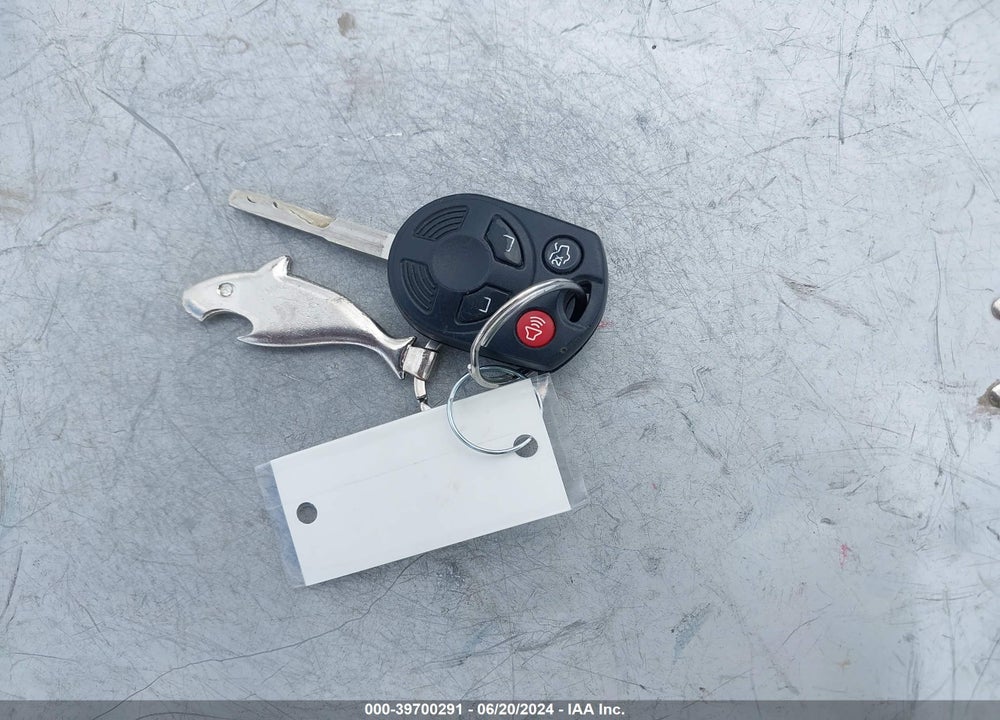 2018 FORD FOCUS SE VIN: 1FADP3F29JL204308