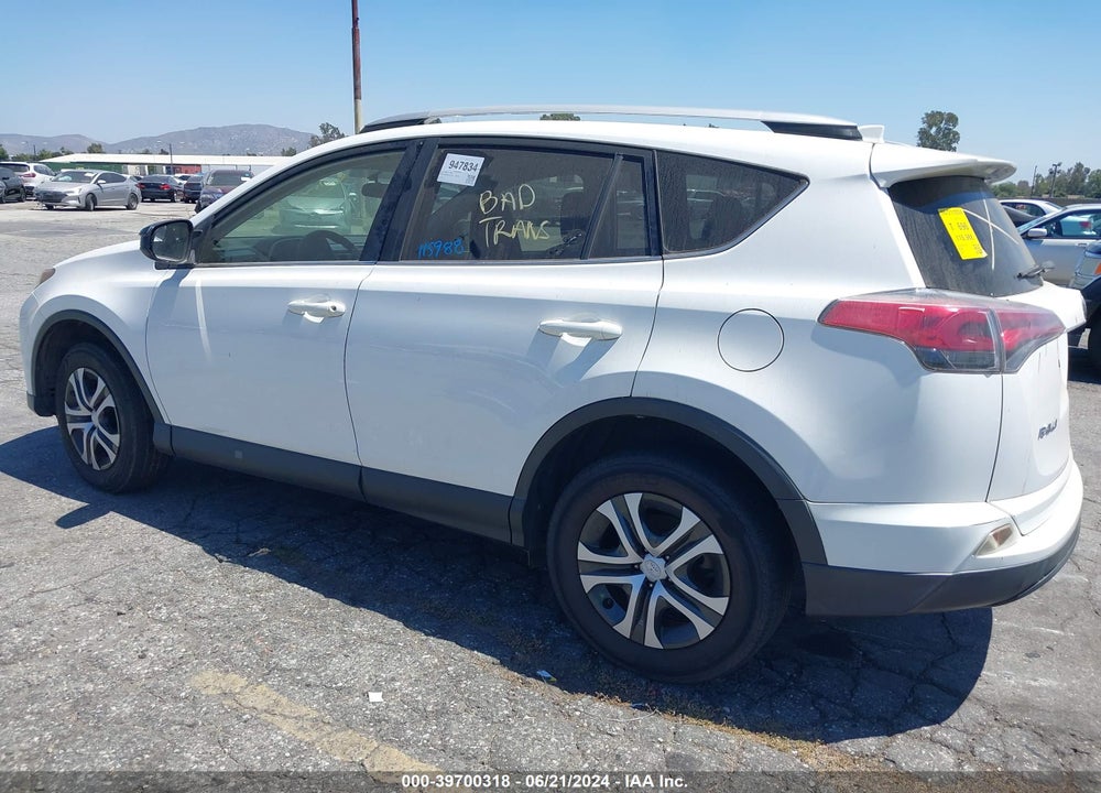 2016 TOYOTA RAV4 LE VIN: JTMZFREV9GJ077369