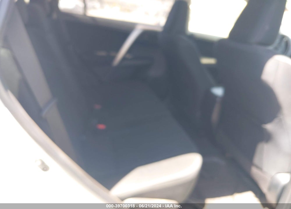 2016 TOYOTA RAV4 LE VIN: JTMZFREV9GJ077369