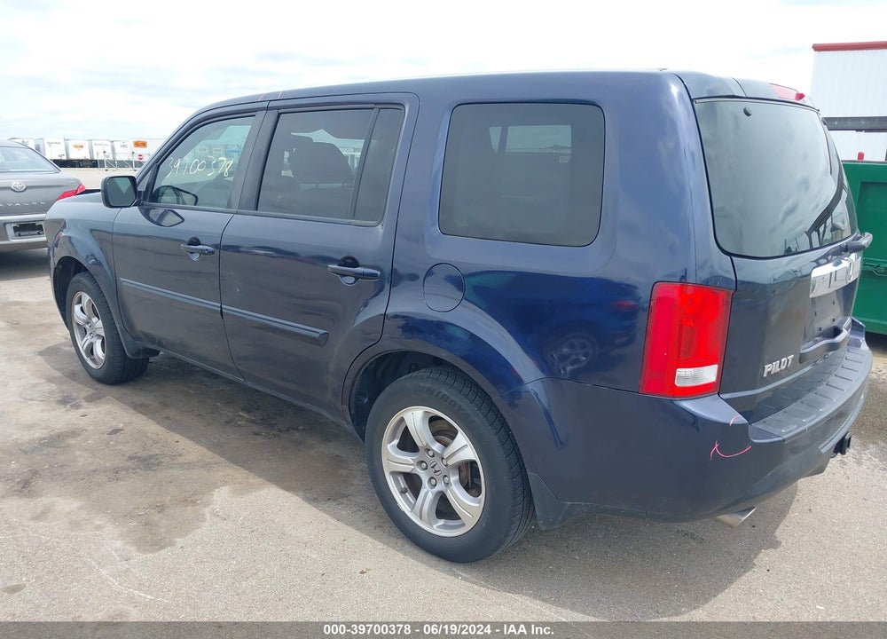 2013 HONDA PILOT EX-L VIN: 5FNYF3H51DB008117